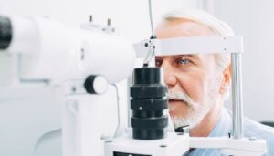 Comprehensive Eye Exam for a Patient